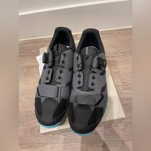 Giro Cylinder Dark Shadow Iceberg Cycling Shoe Size 41 size 9